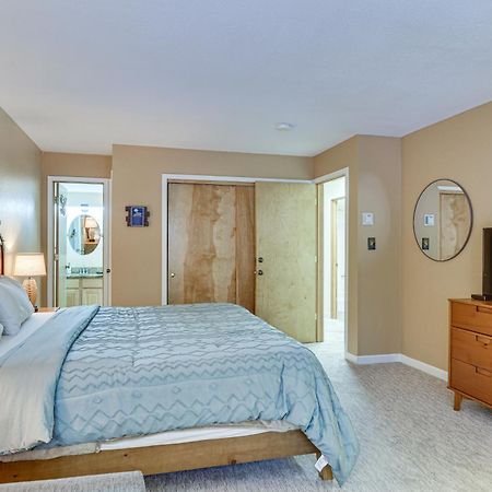 Snowdogs Breck Condo With Fireplace Walk To Lifts ブリッケンリッジ エクステリア 写真