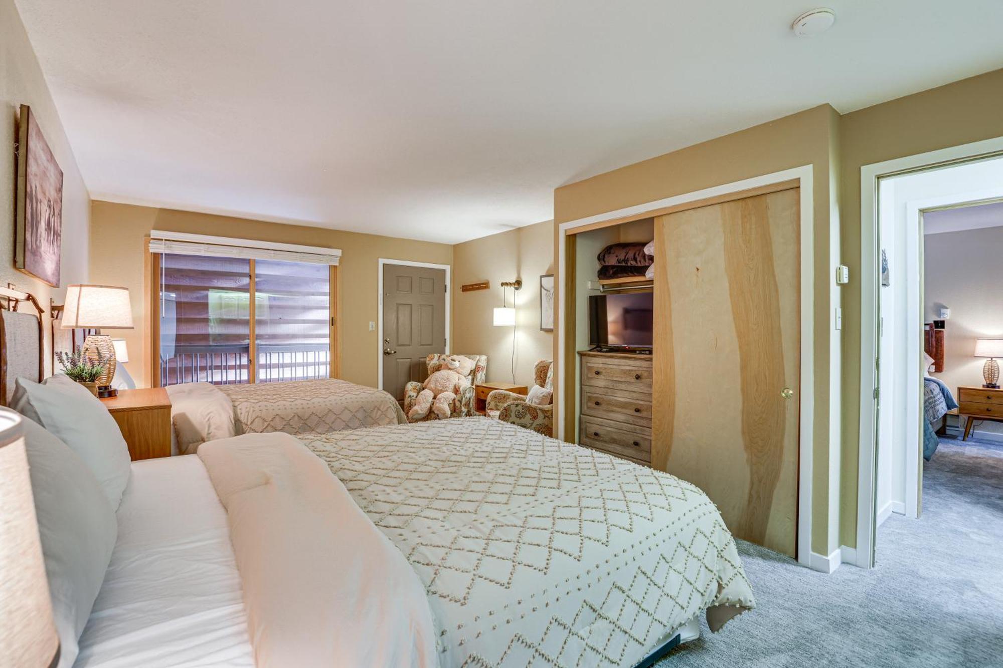 Snowdogs Breck Condo With Fireplace Walk To Lifts ブリッケンリッジ エクステリア 写真