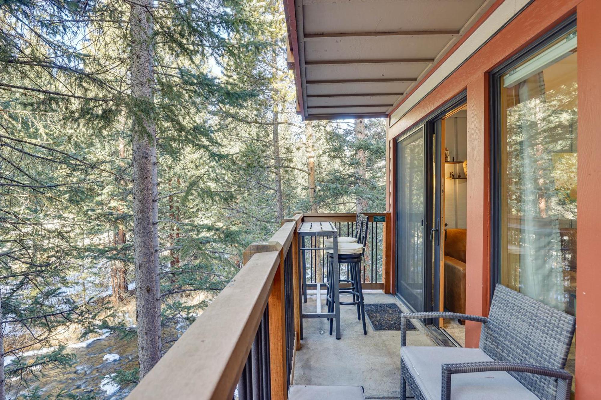 Snowdogs Breck Condo With Fireplace Walk To Lifts ブリッケンリッジ エクステリア 写真