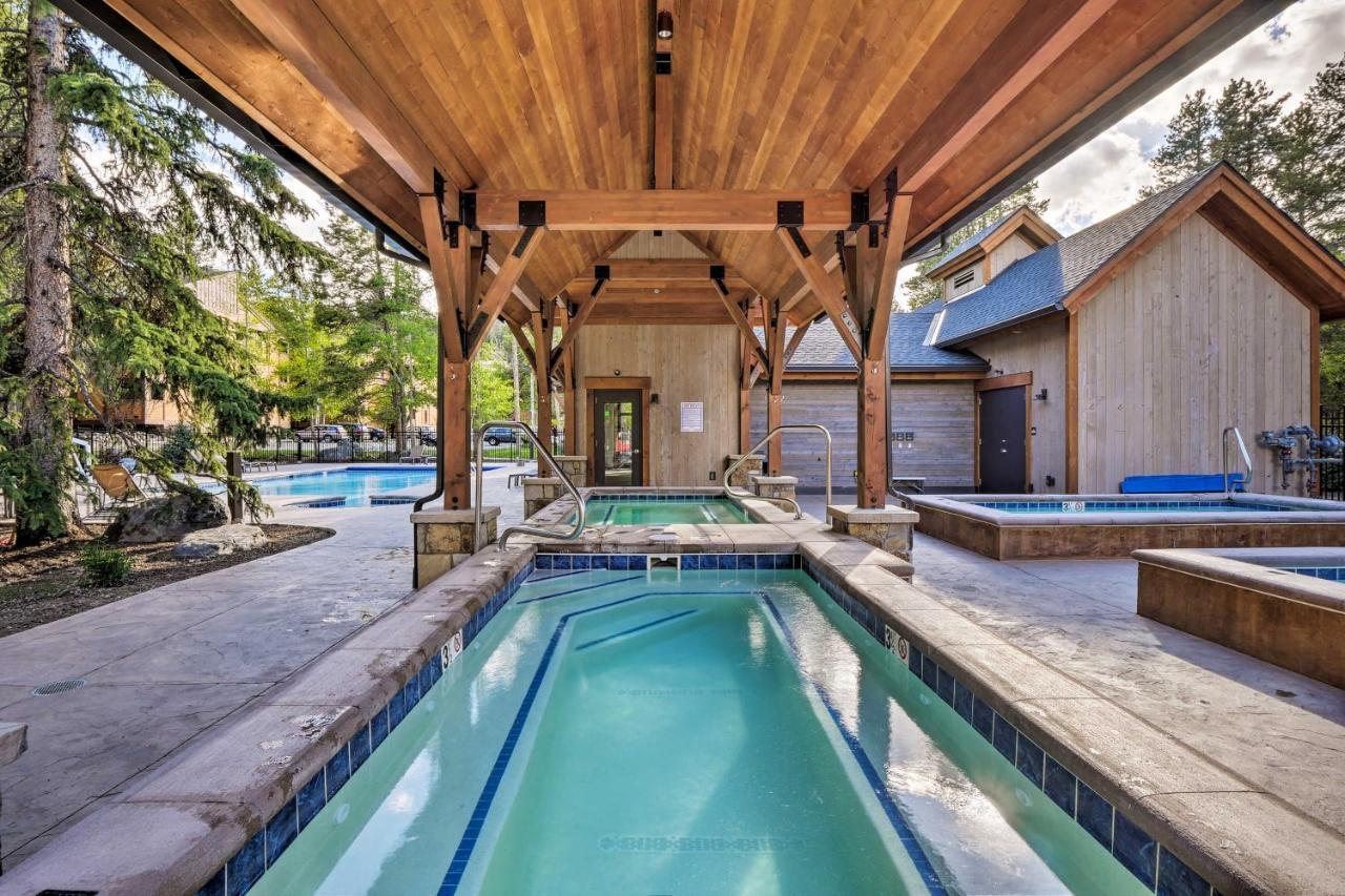 Snowdogs Breck Condo With Fireplace Walk To Lifts ブリッケンリッジ エクステリア 写真