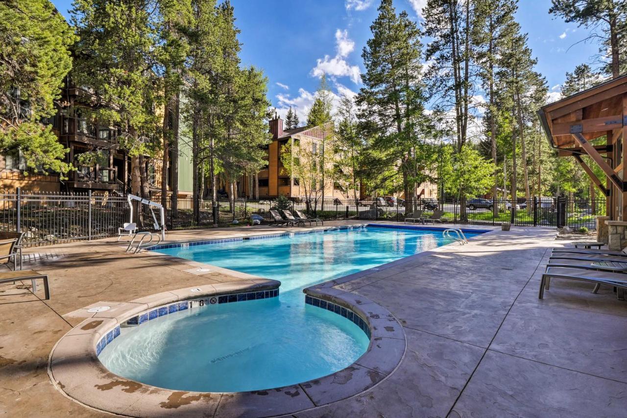 Snowdogs Breck Condo With Fireplace Walk To Lifts ブリッケンリッジ エクステリア 写真
